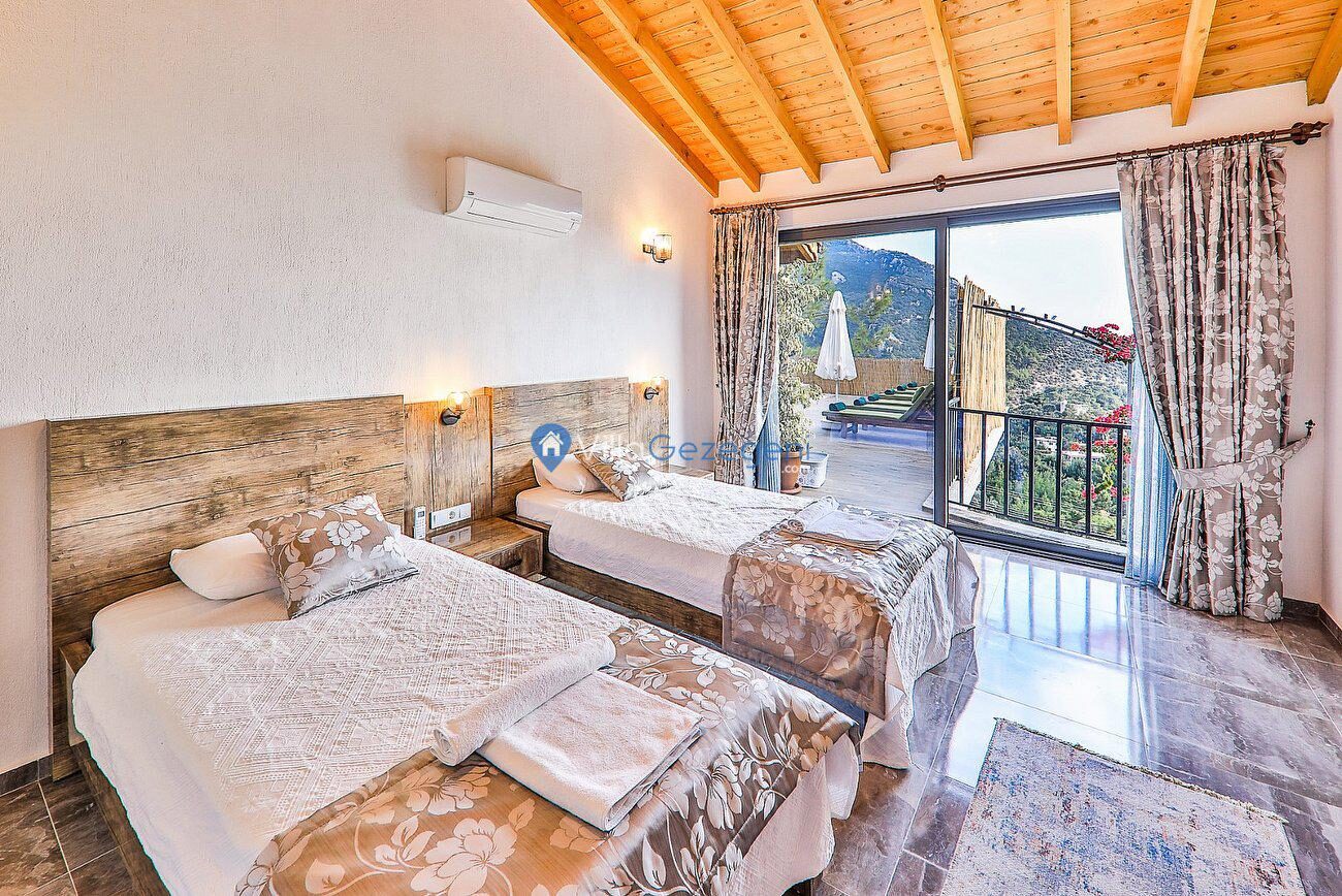 Villa Myra — 17