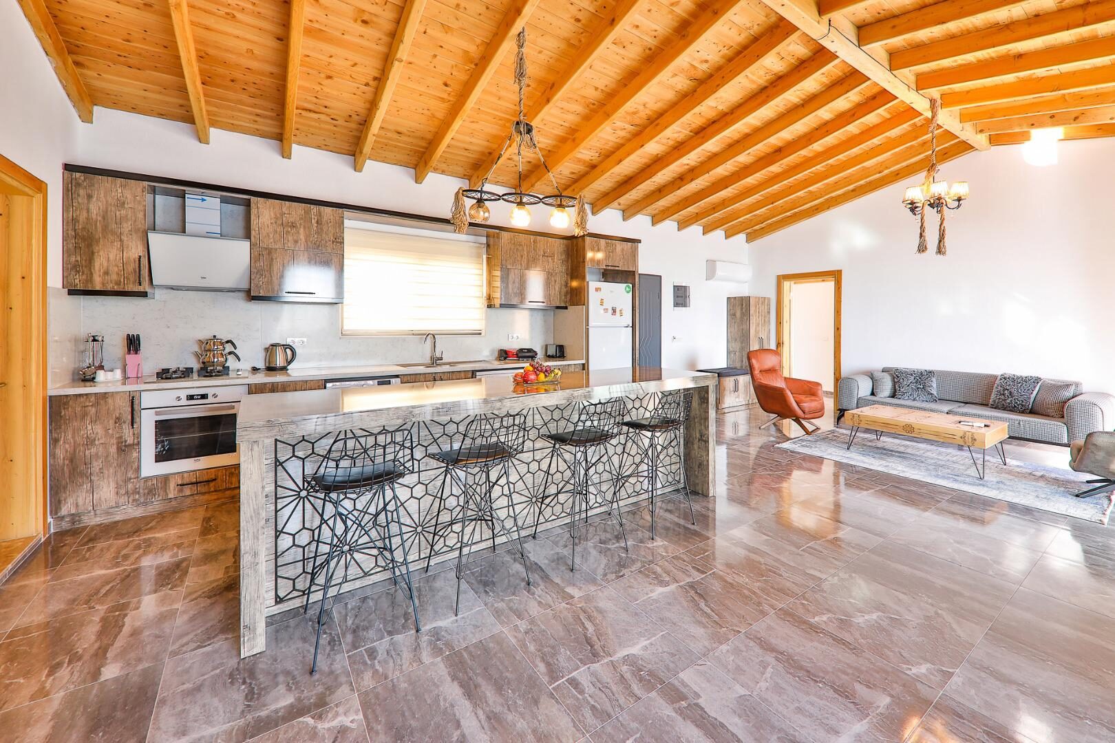 Villa Achyle — 18