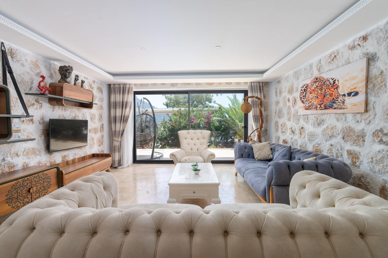 Villa Narin 9 — 15