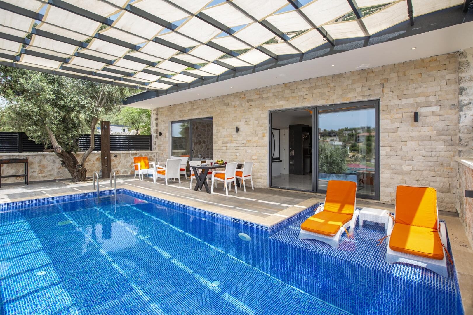 Villa Panama — 5