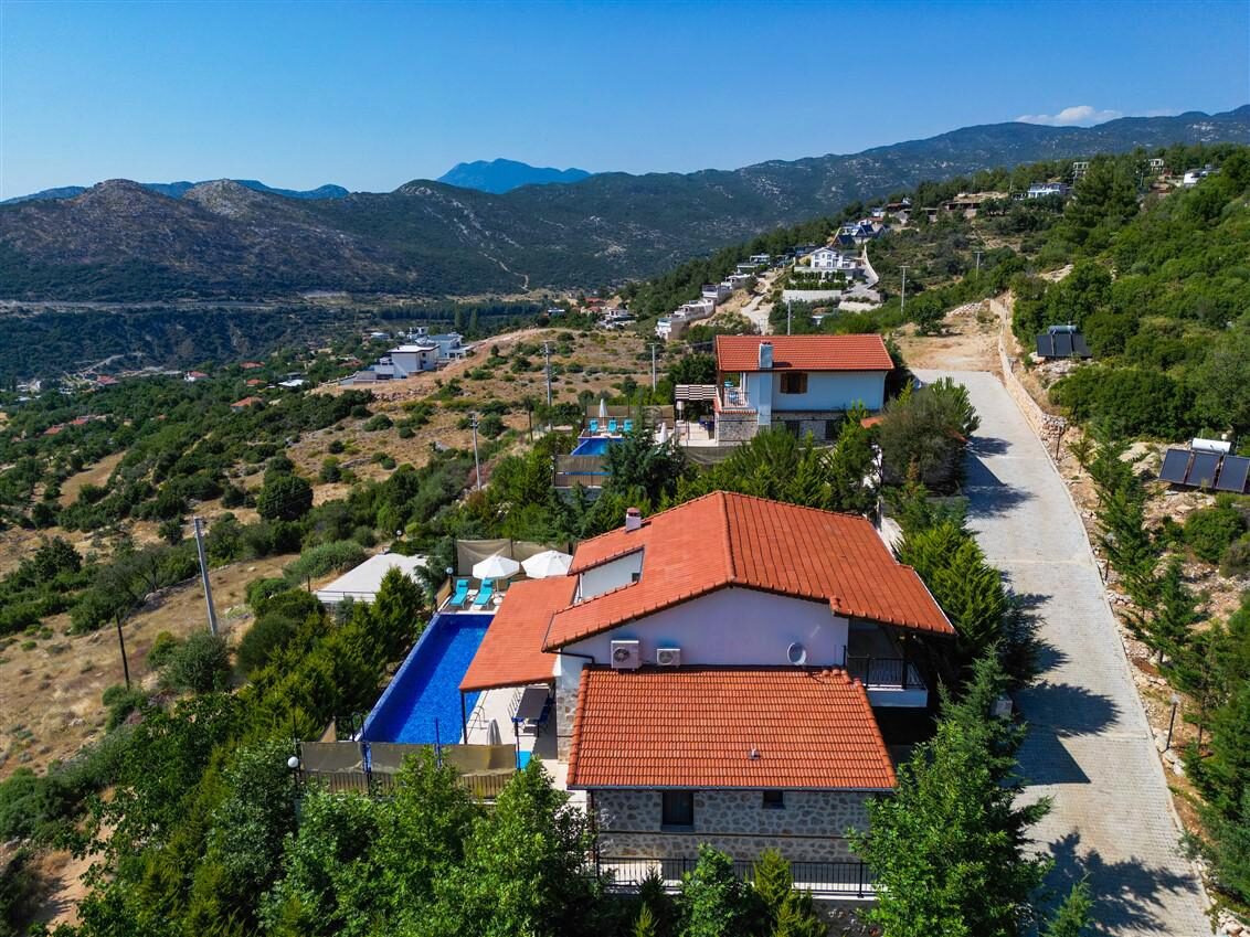 Villa Ev May — 32