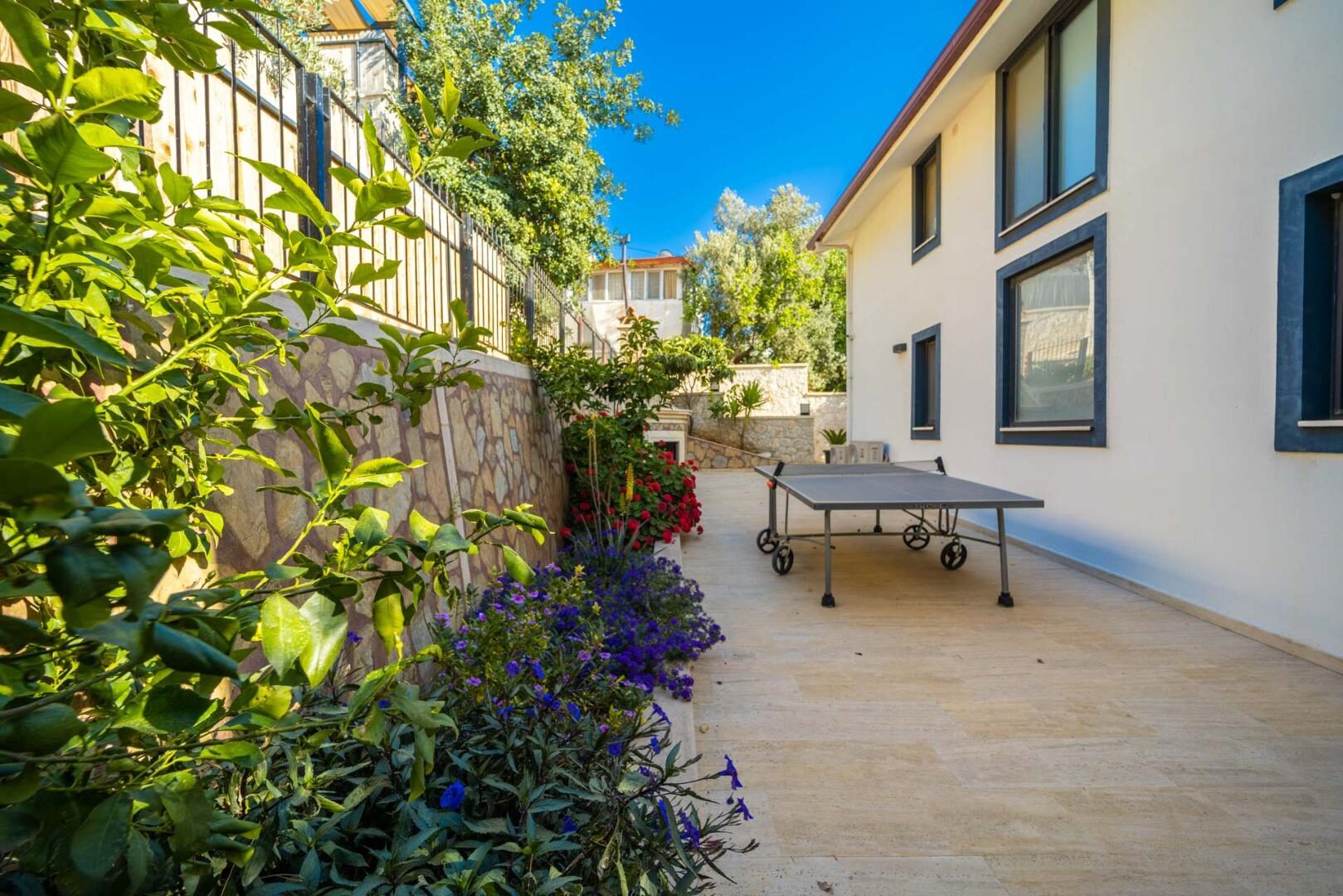 Villa Therapy 620 — 13