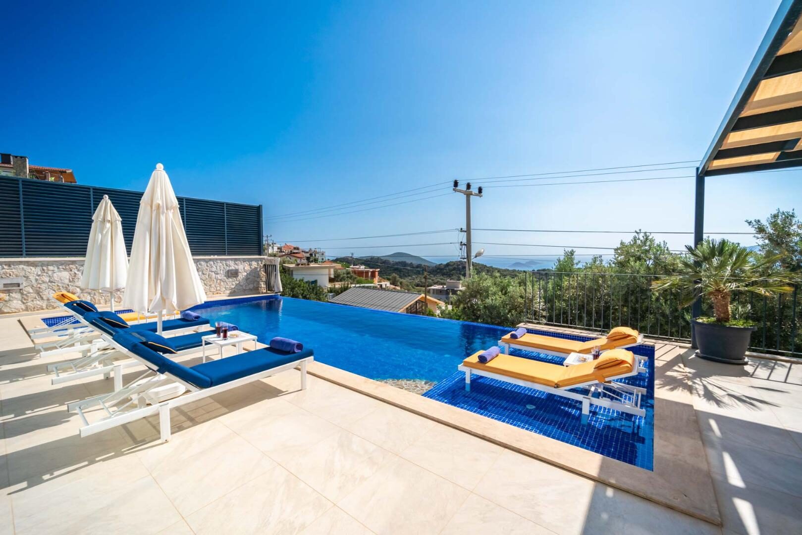 Villa Therapy 620 — 14