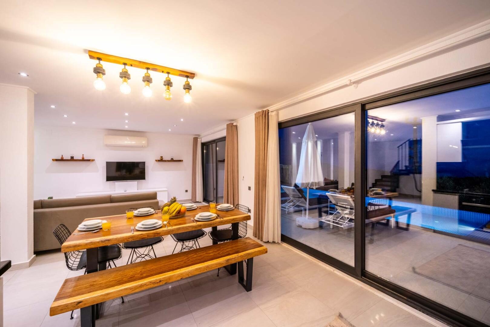 Villa Therapy 620 — 27