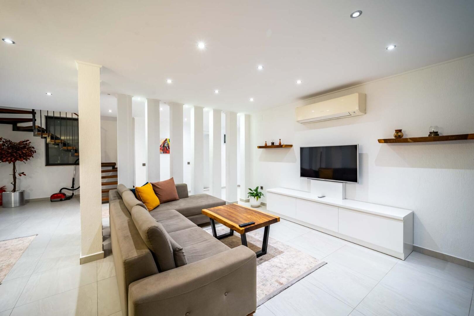 Villa Therapy 620 — 32