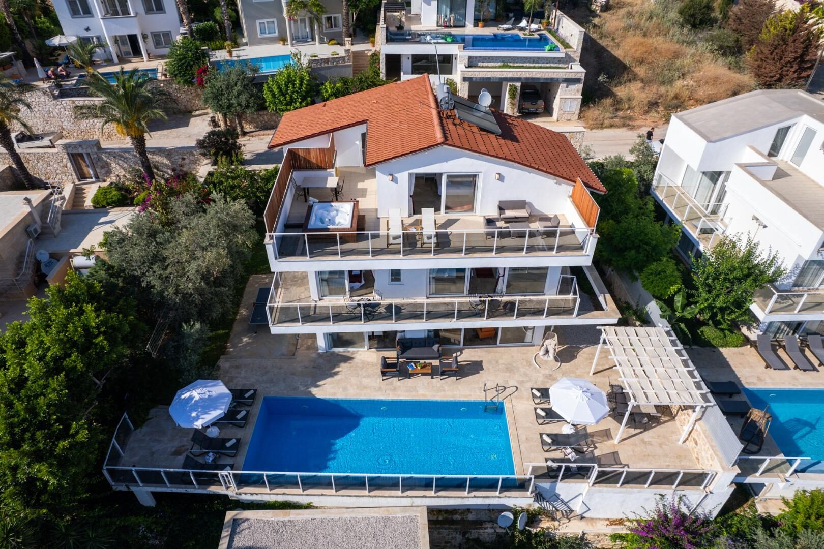 Villa Lumiere 3 — 70