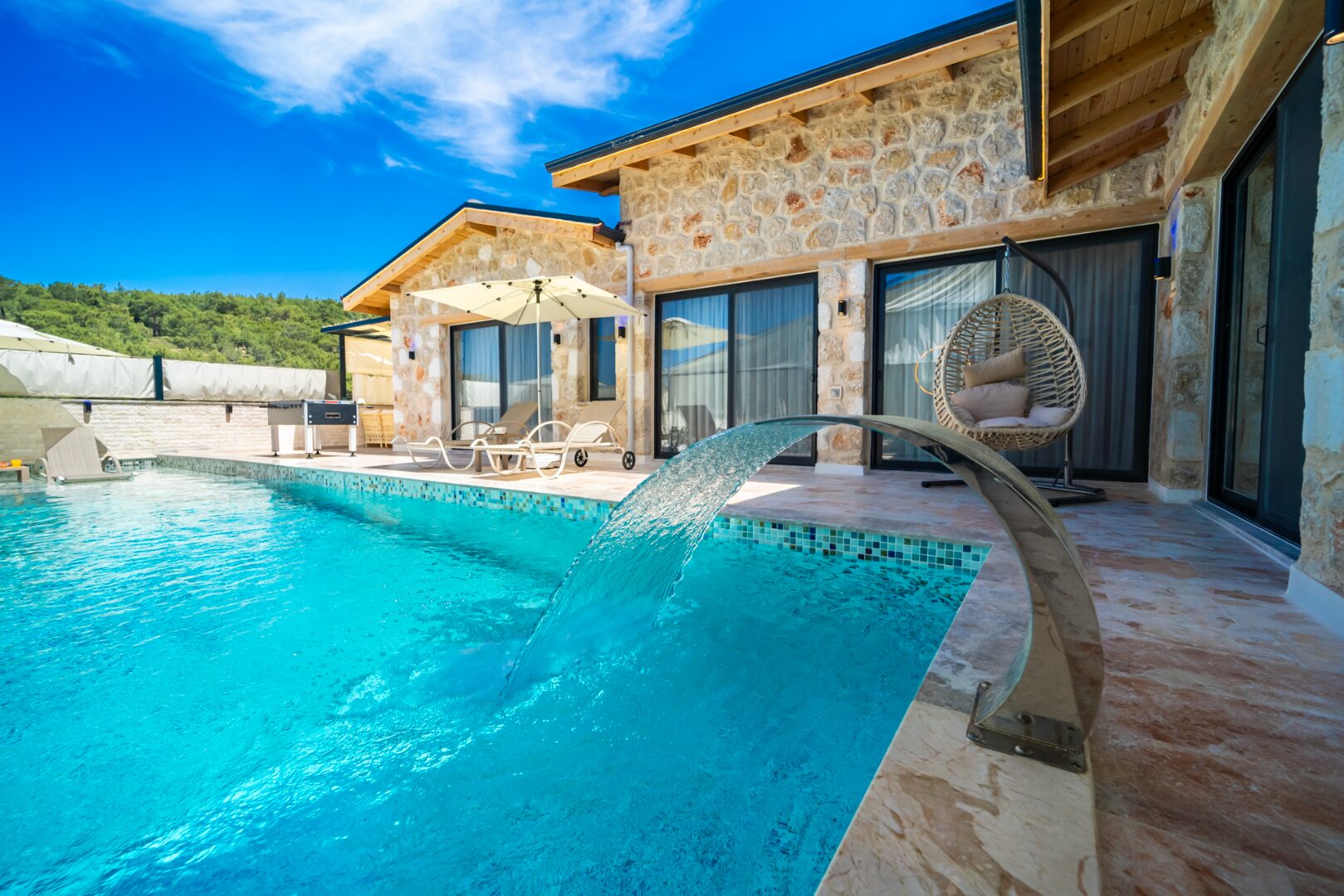 Villa Anemon 1 — 1