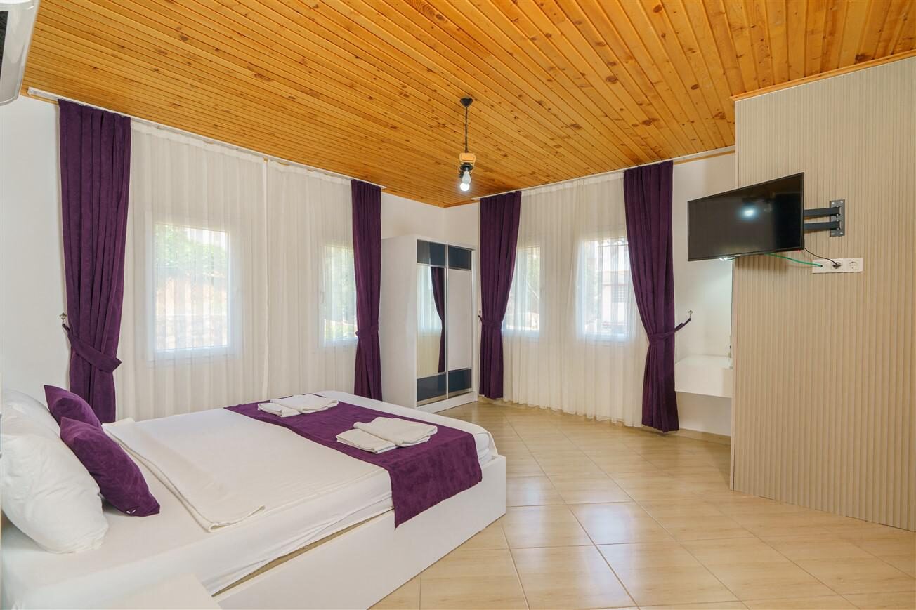 Villa Yaz 1 — 50