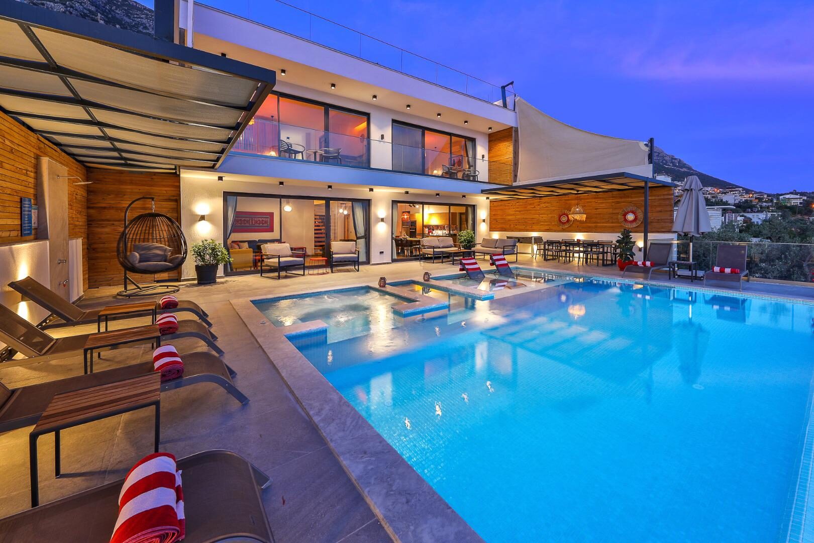 Villa Rosso — 2