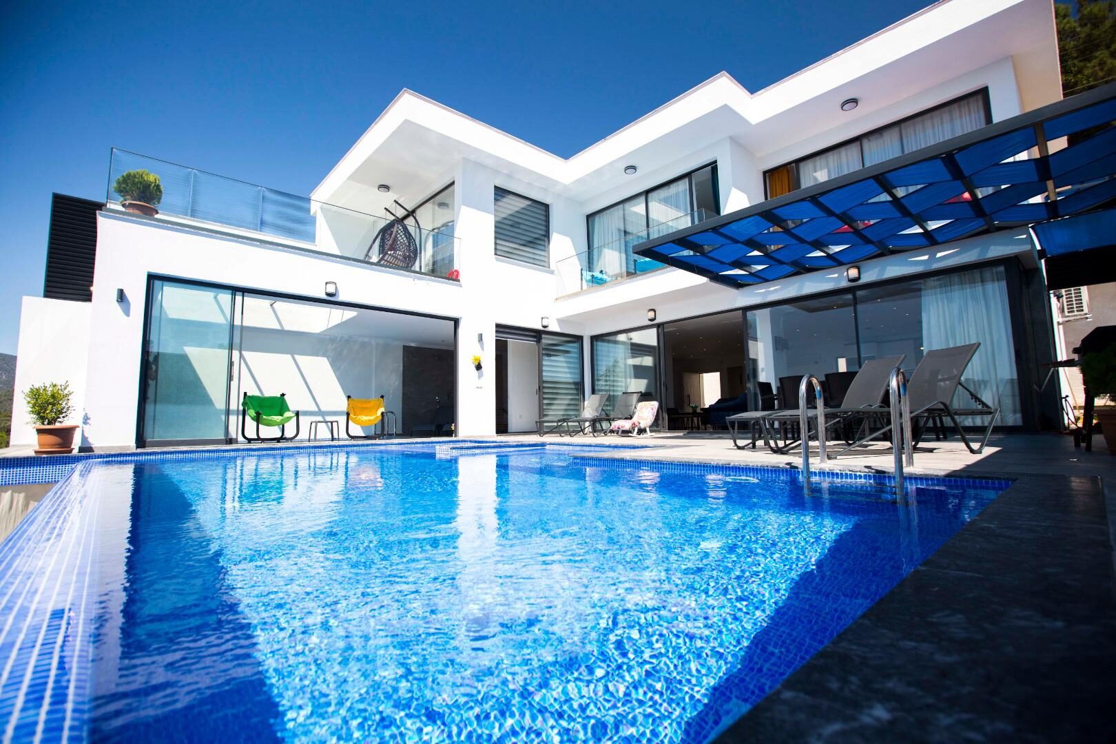 Villa Fantastik — 57