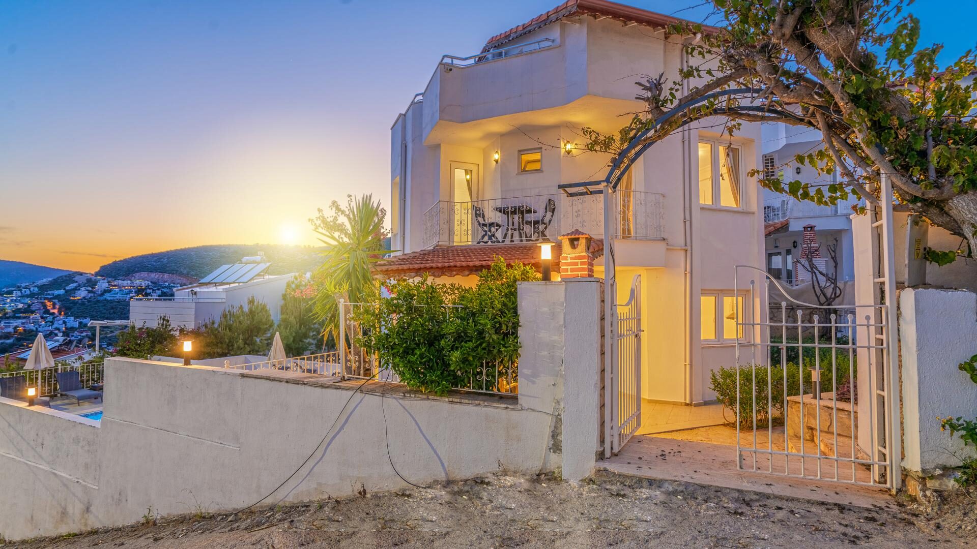 Villa Alica — 13