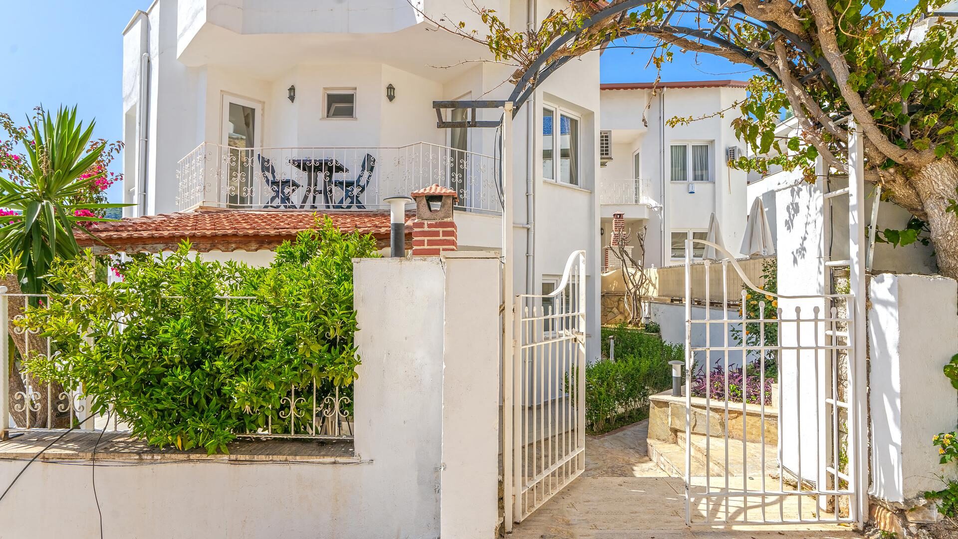 Villa Alica — 46