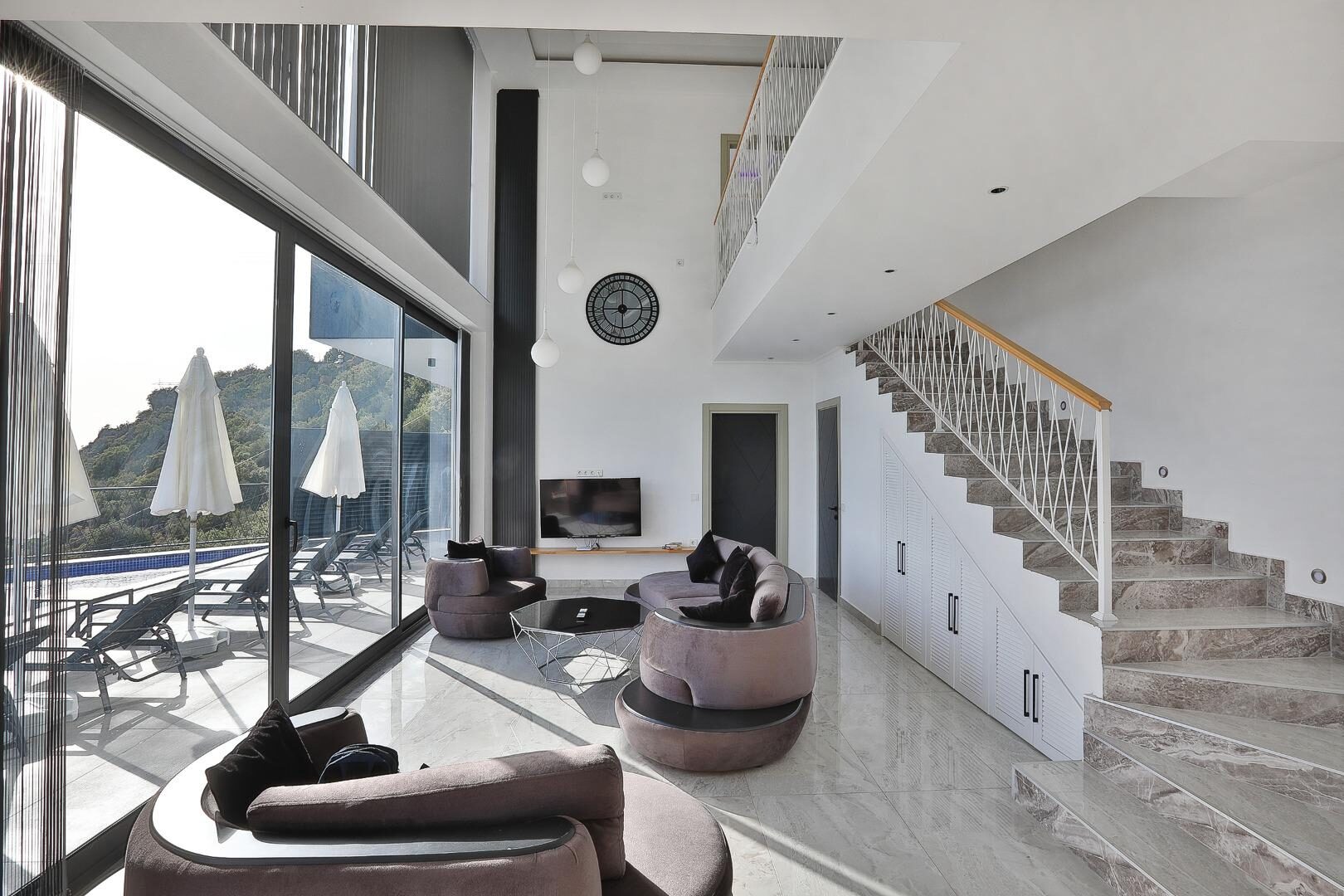 Villa Tria — 33