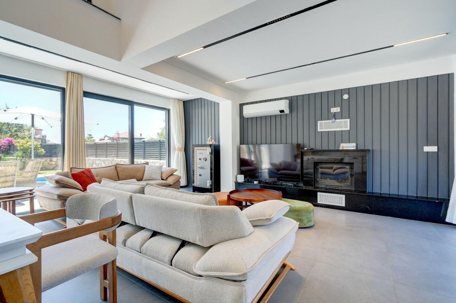 Villa Ranya — 11