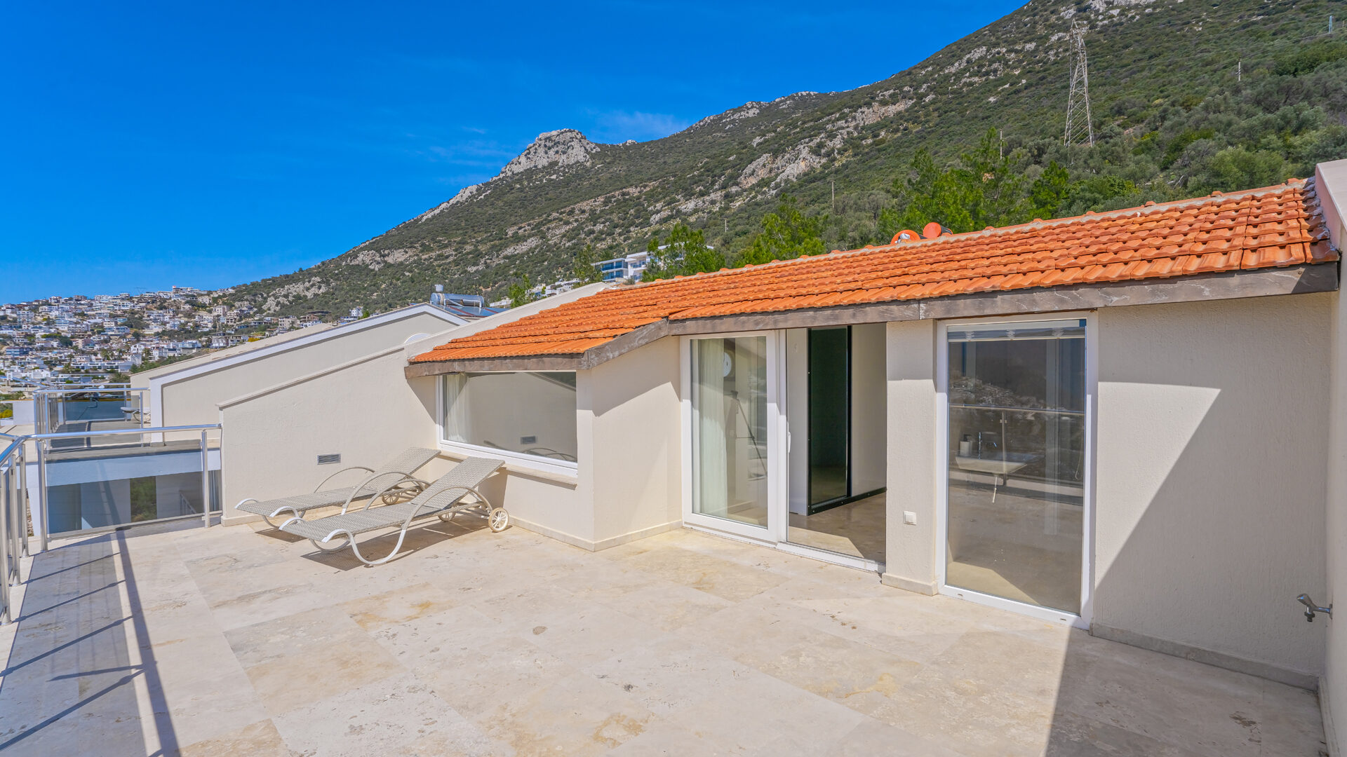 Villa Horizon — 65