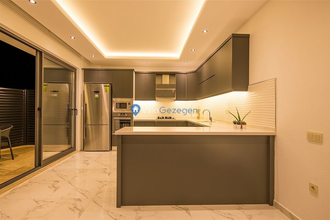 Villa Moonlight — 14
