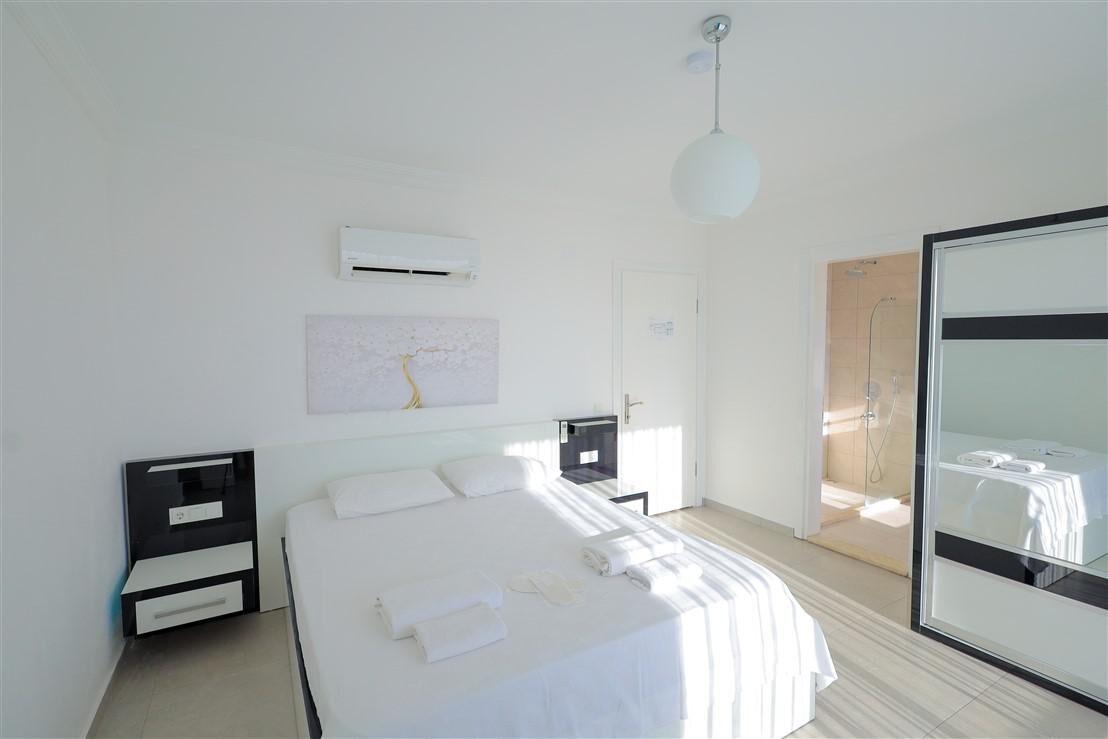 Villa Yusef — 43