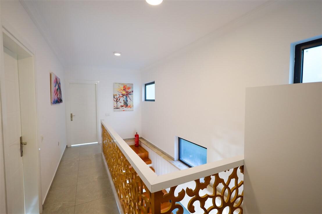 Villa Yusef — 44