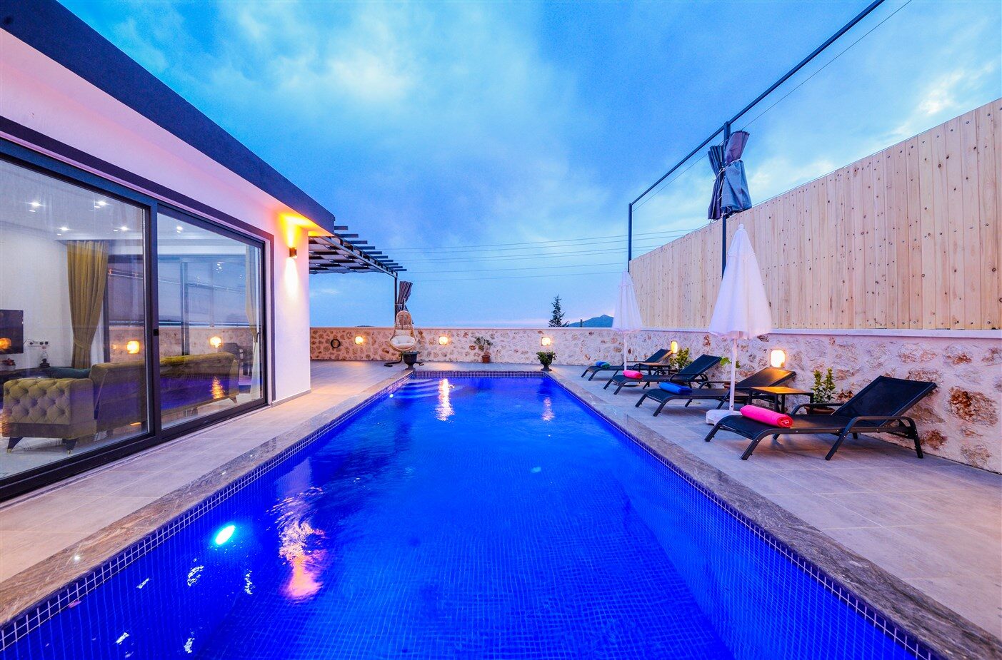 Villa Karya — 15