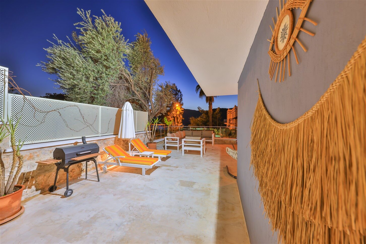 Villa Golden Lotus — 32