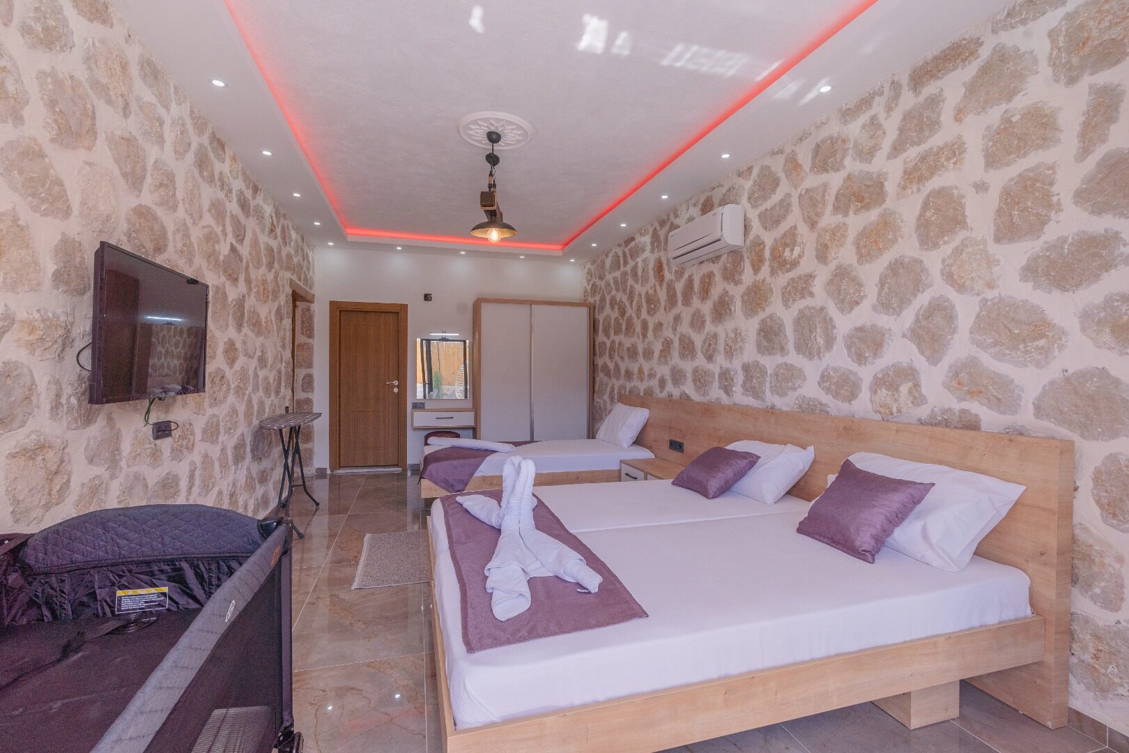 Villa Enes Wiev 2 — 47