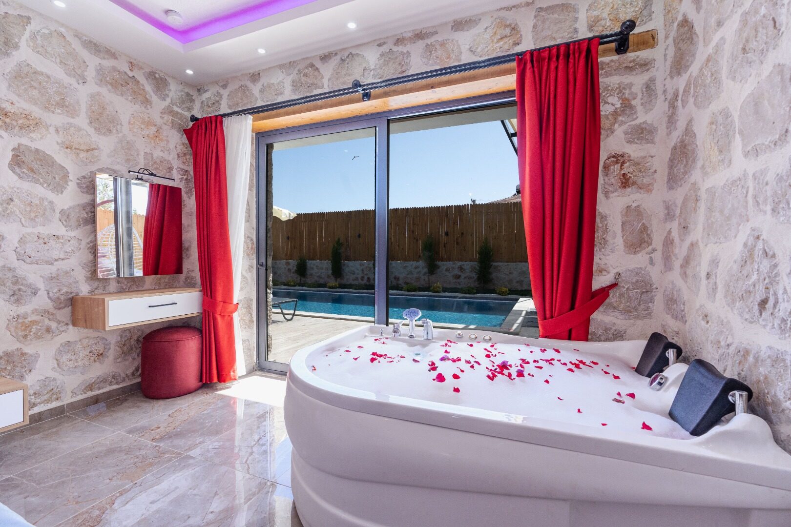 Villa Enes Wiev 2 — 55