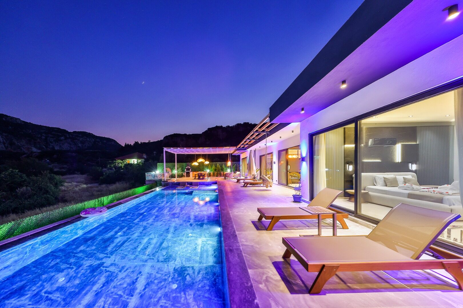 Villa Free — 11