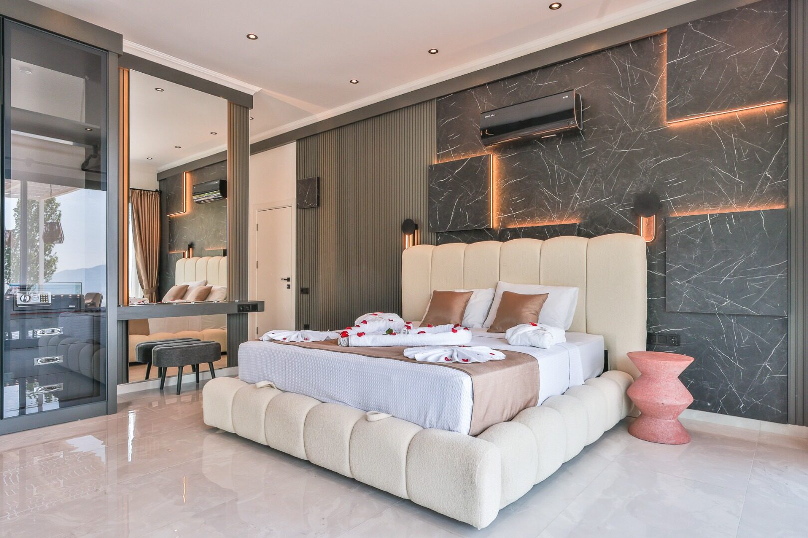 Villa Free — 29