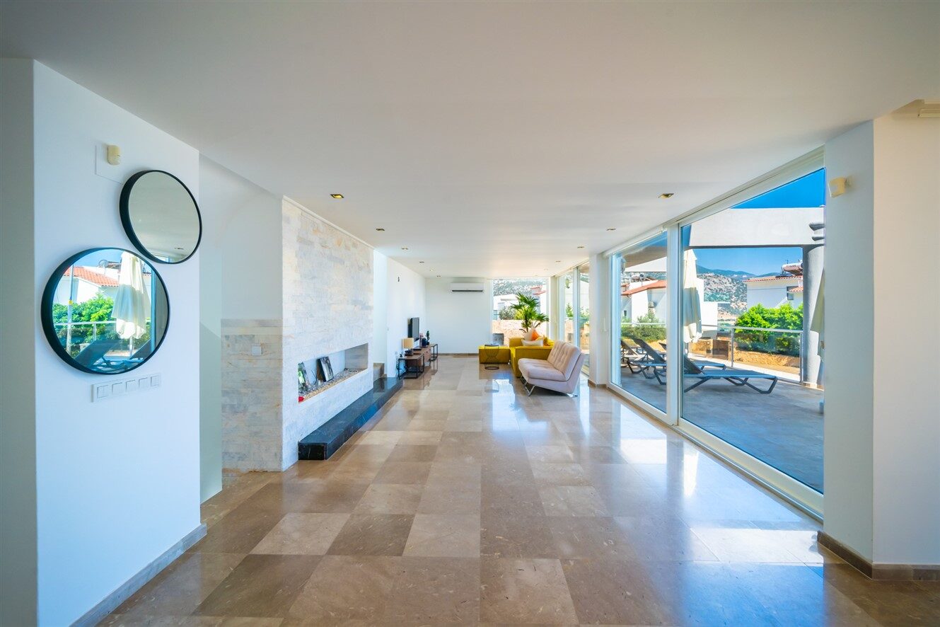 Villa Alba — 11
