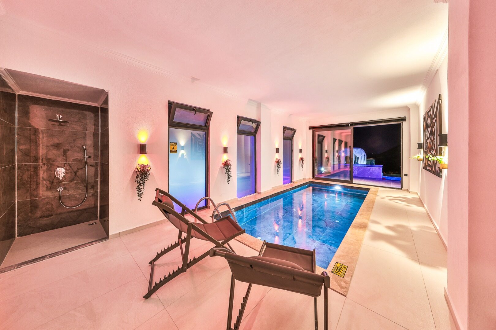 Villa Free — 119