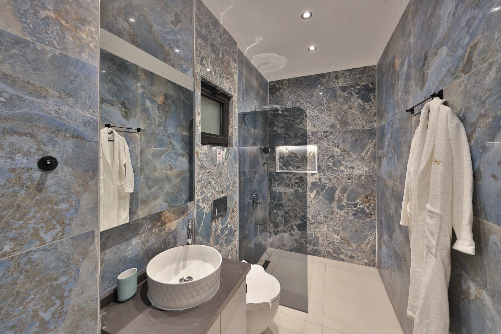 Villa Free — 129