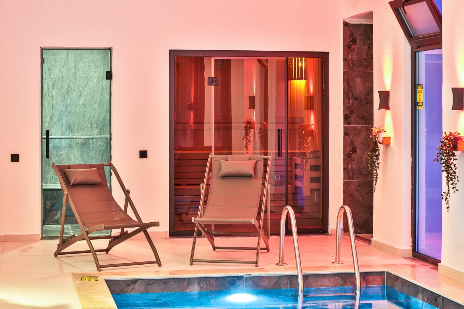 Villa Free — 141