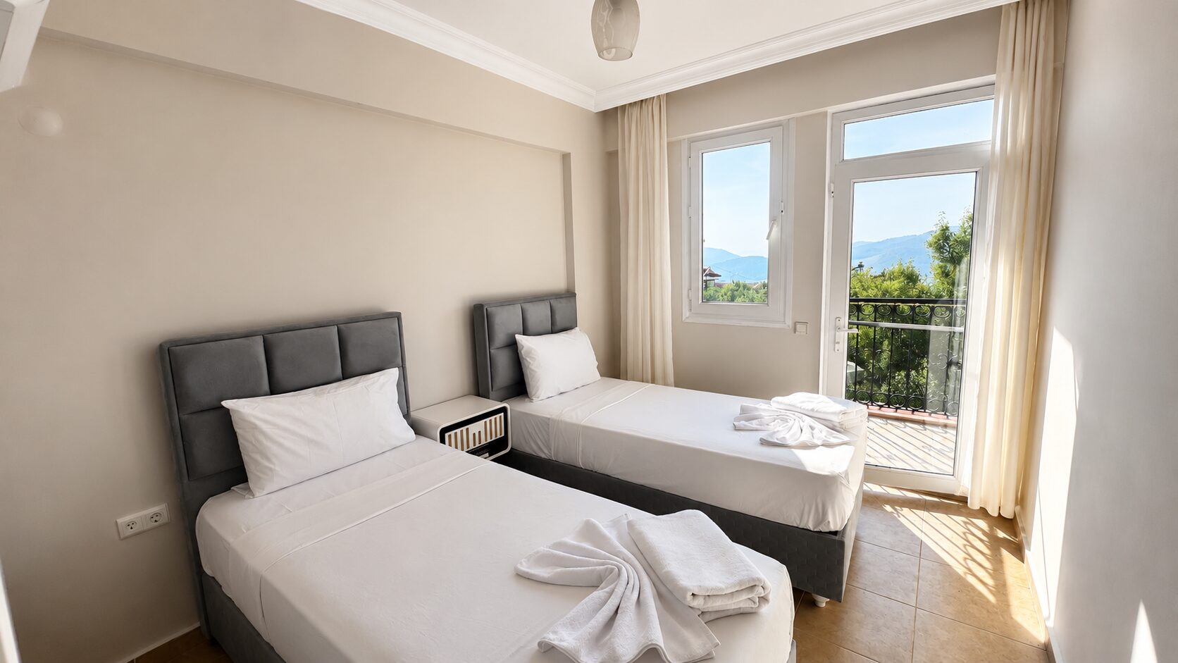 Villa Almond 2 — 28