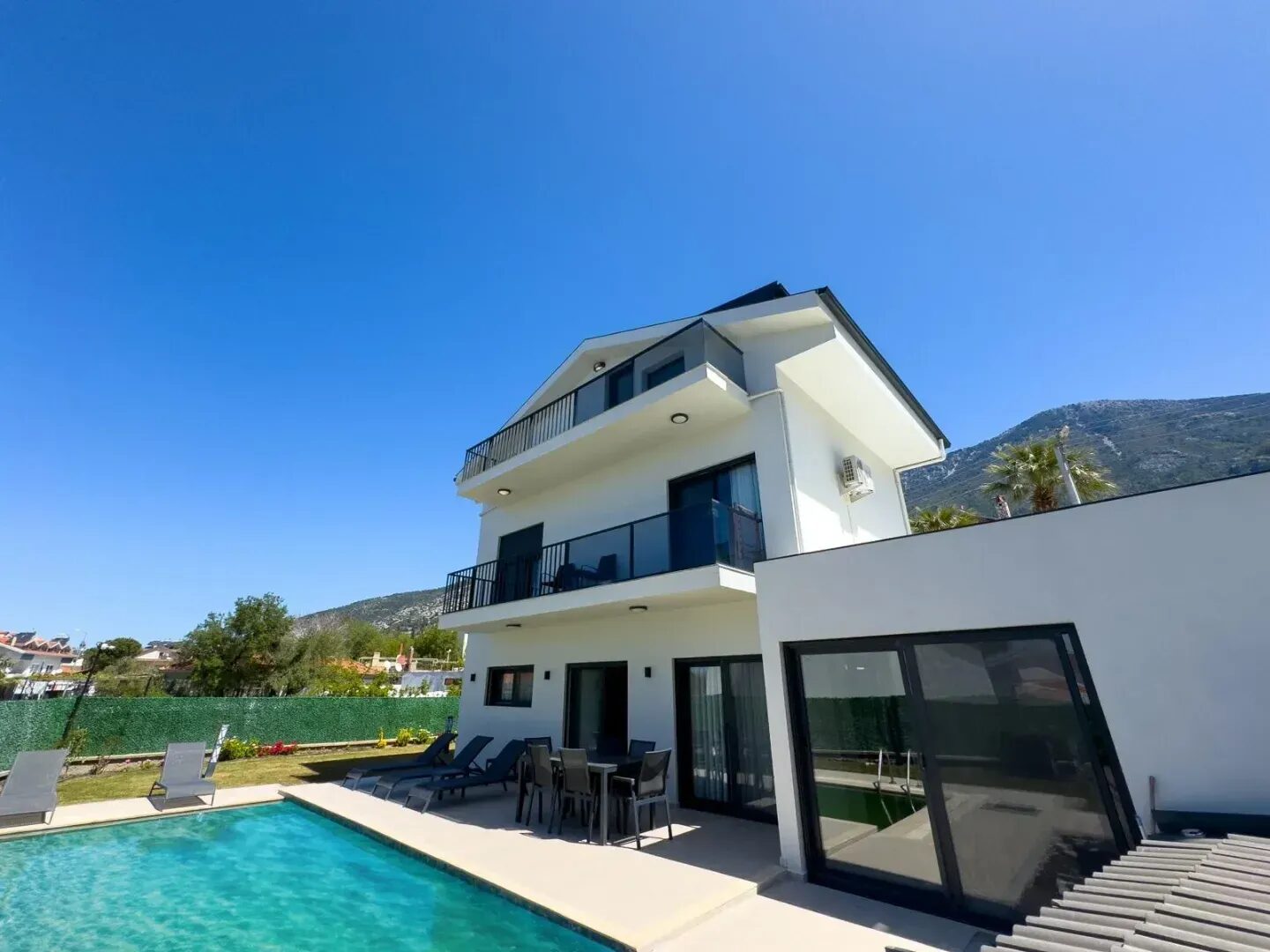 Villa Romeo Ovacık — 2
