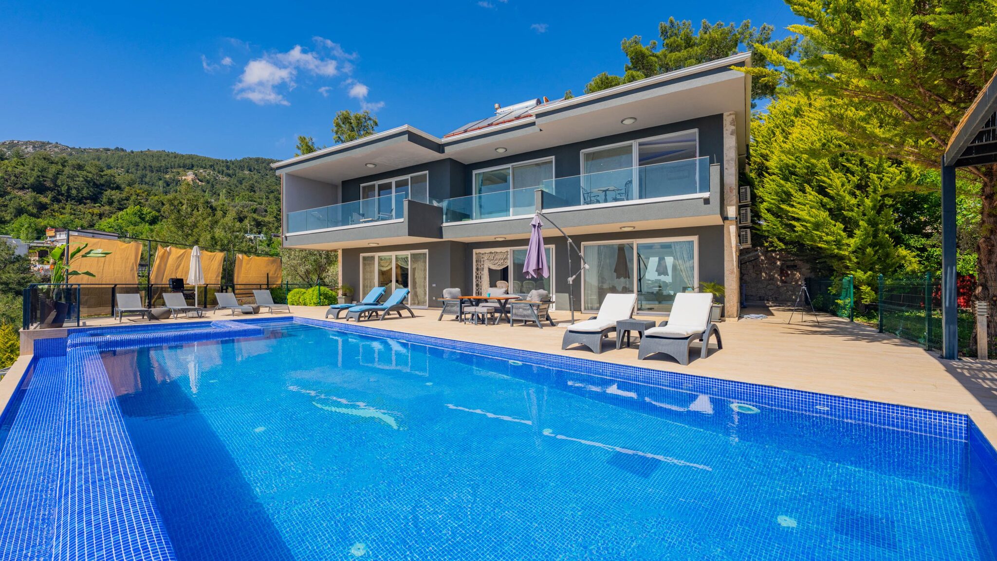 Villa Velaris — 9