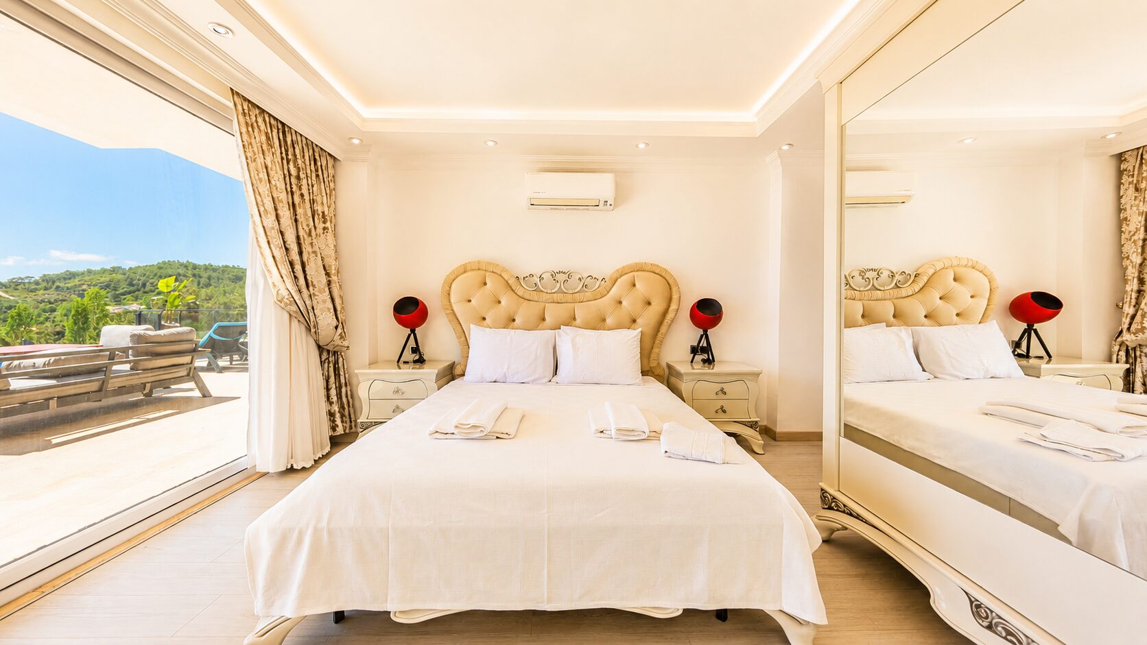 Villa Velaris — 29