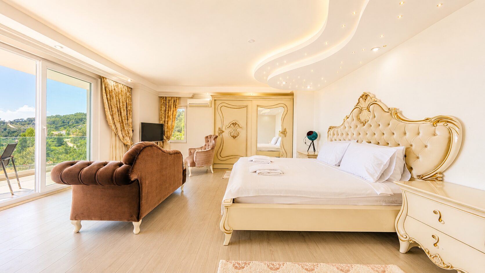 Villa Velaris — 33