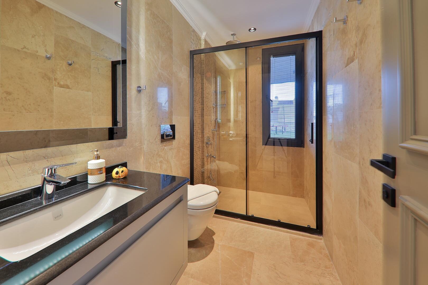 Villa Dreams — 51