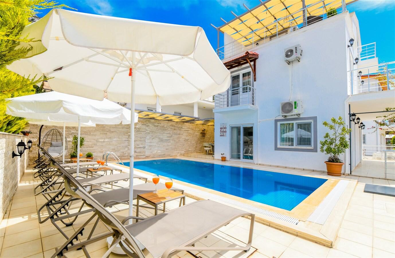 Villa Kaya — 37