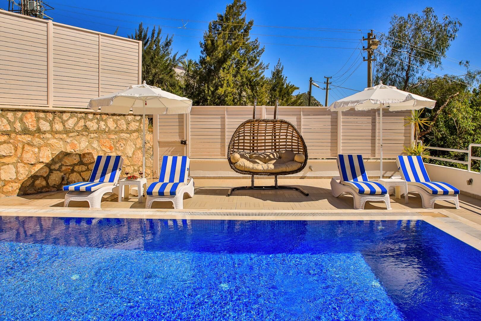 Villa Bitcoin — 6