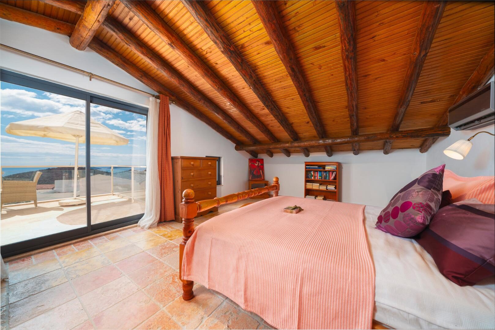 Villa Tashla — 12
