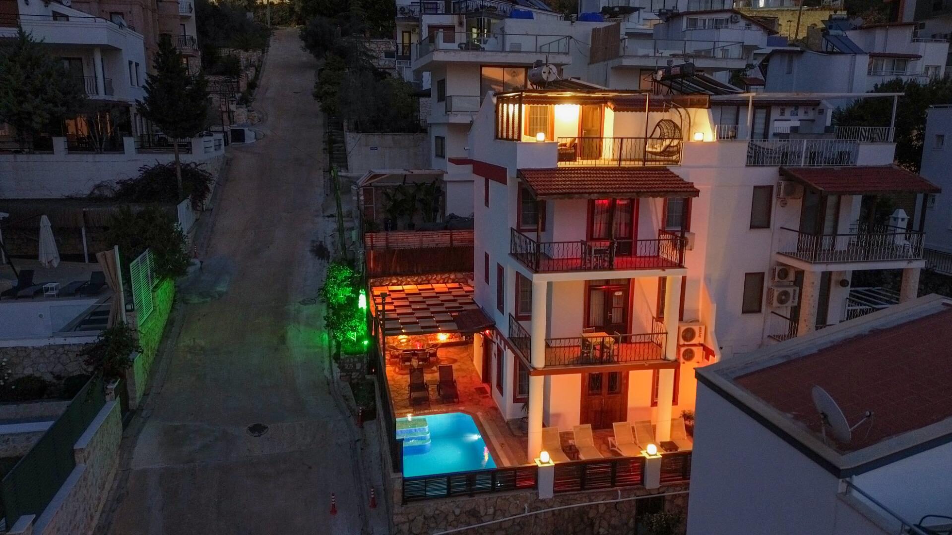 Villa Caledonia — 1