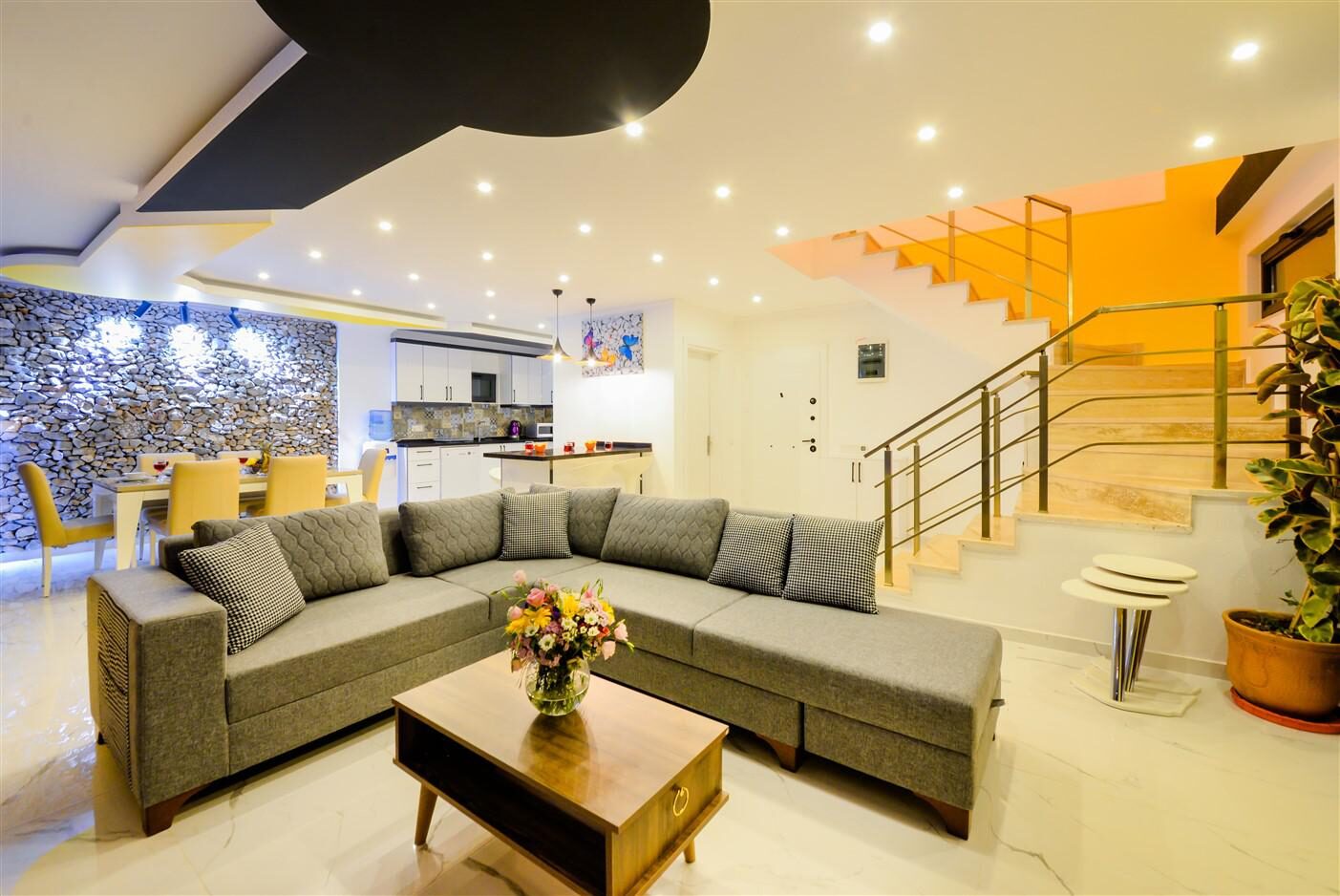 Villa Black Rose — 74
