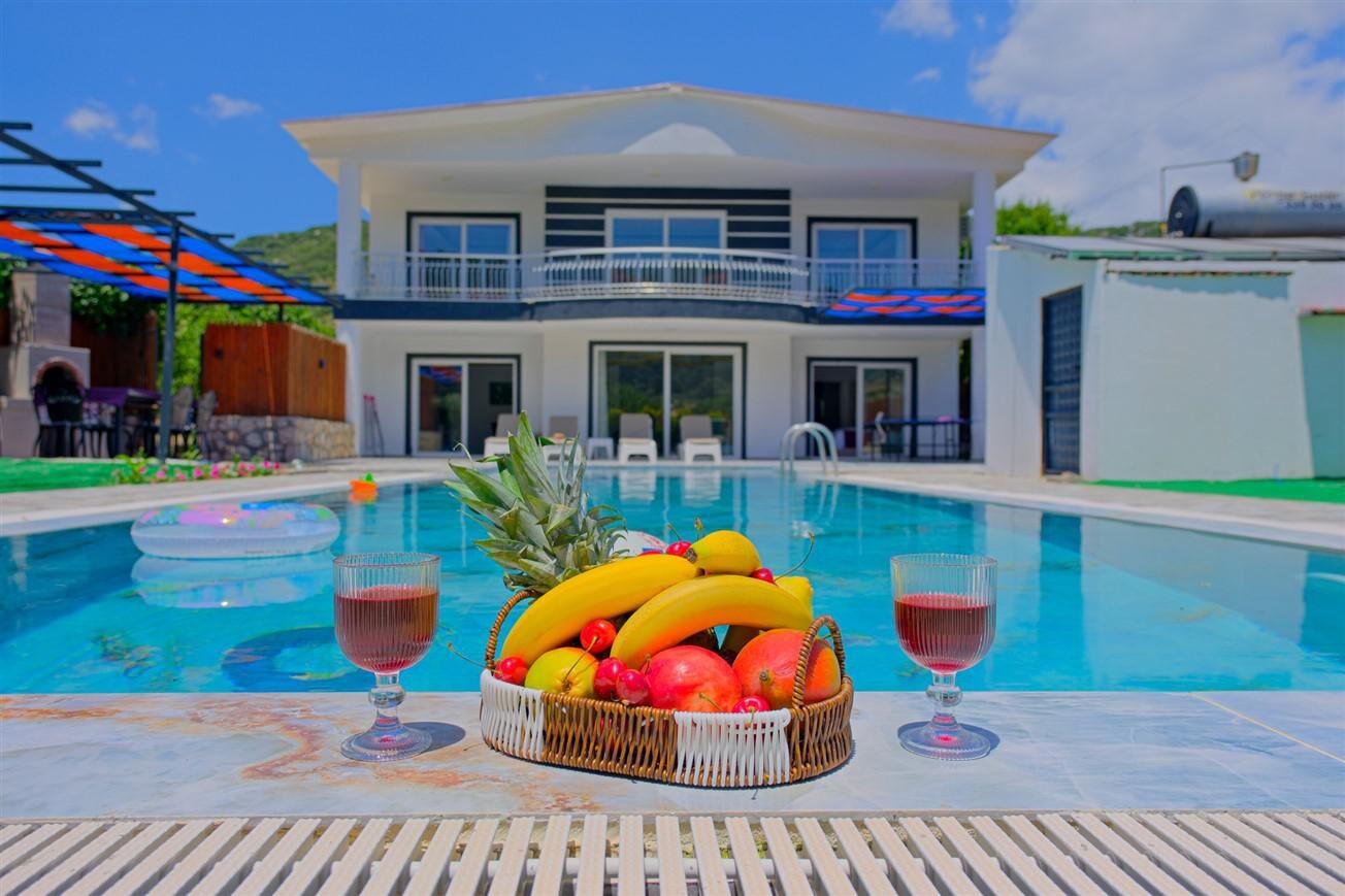 Villa Miranda — 11
