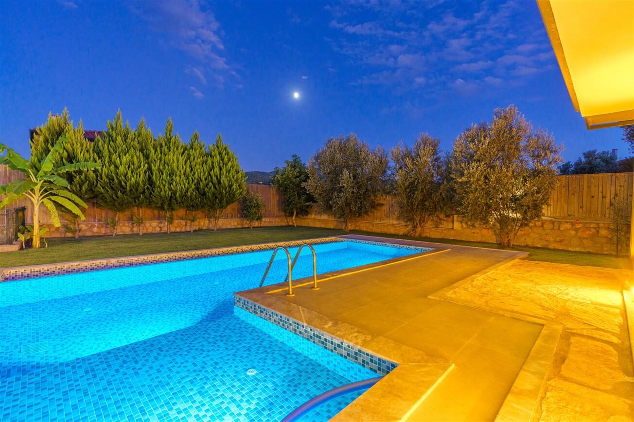 Villa Sazak Uno — 10