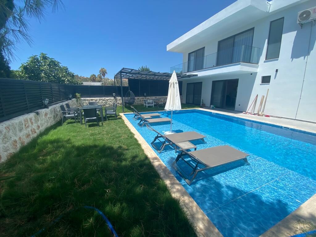 Villa Silver — 8