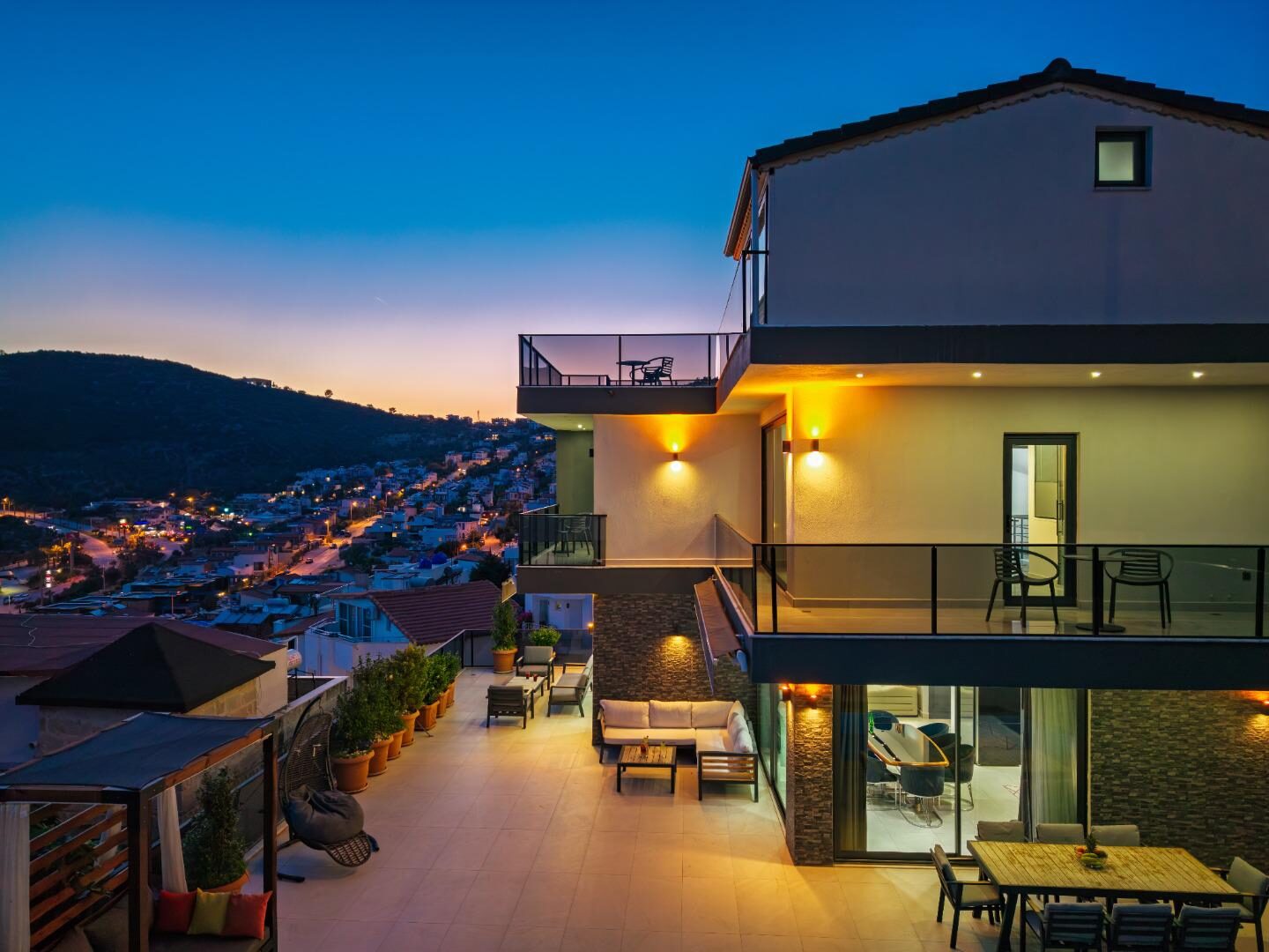 Villa Cassa — 83
