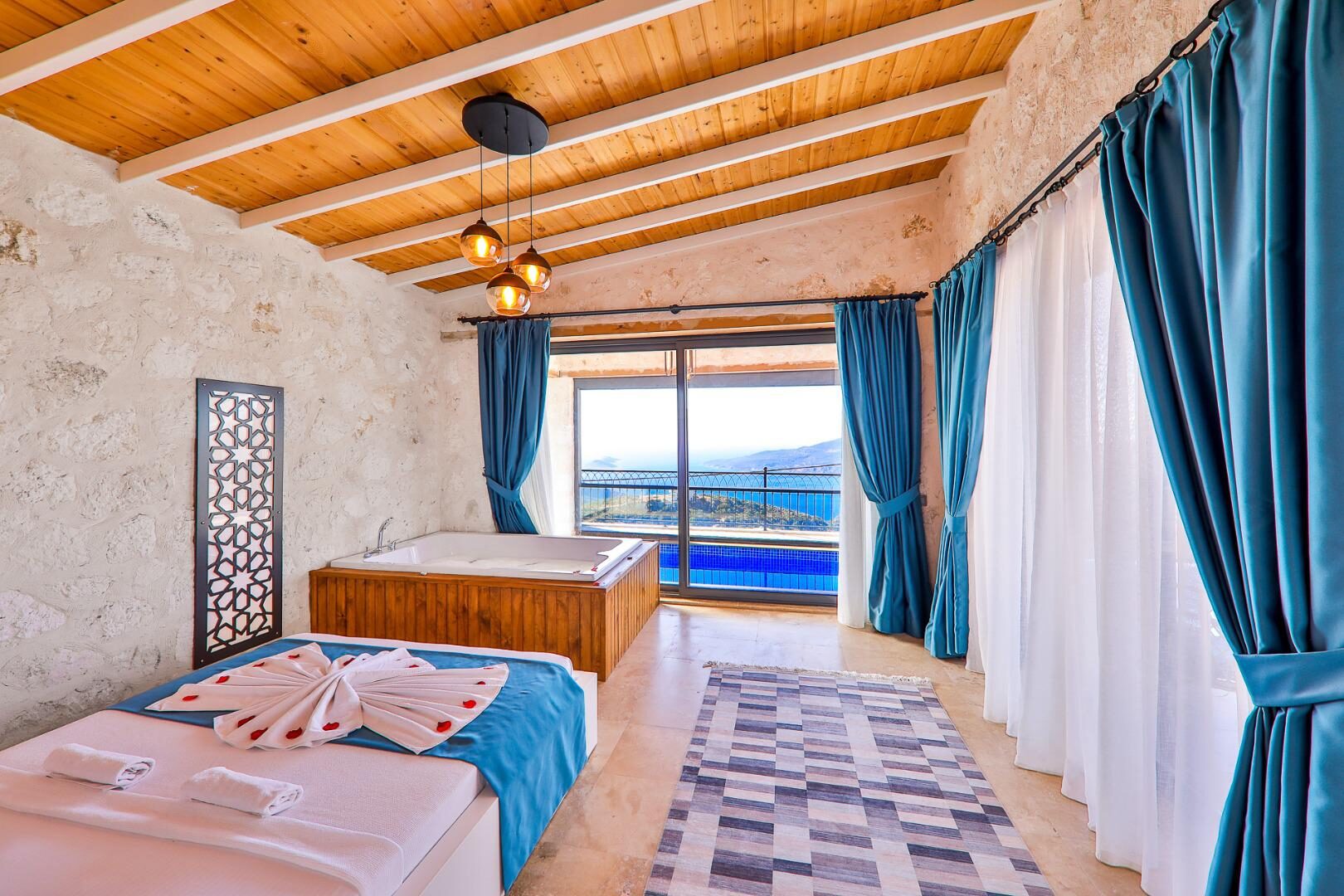 Villa Alaca — 10