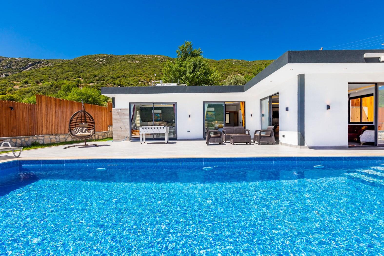 Villa Lidya — 4