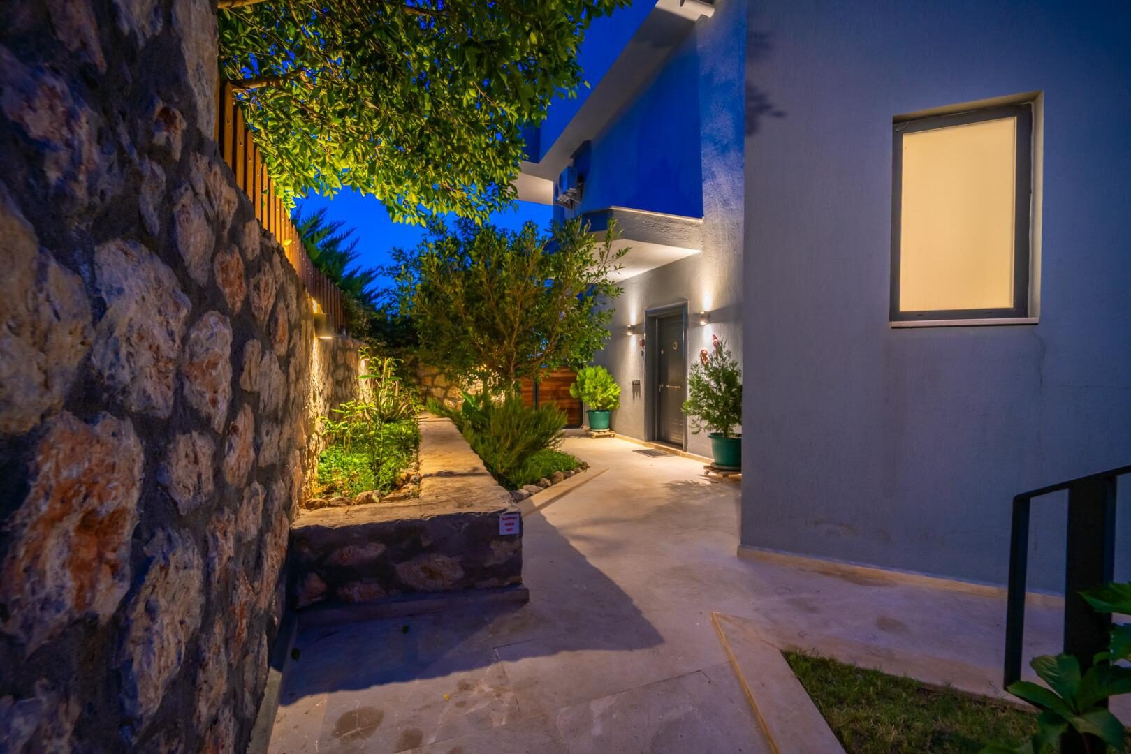 Villa Azde — 64